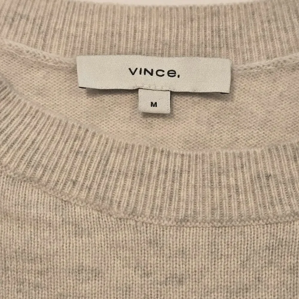 Vince Cashmere Blend Heathered Beige Classic Crewneck Sweater - Size Medium - Picture 4 of 6